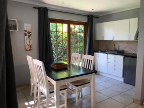 Protea Cottage - 9 min away from OR Tambo